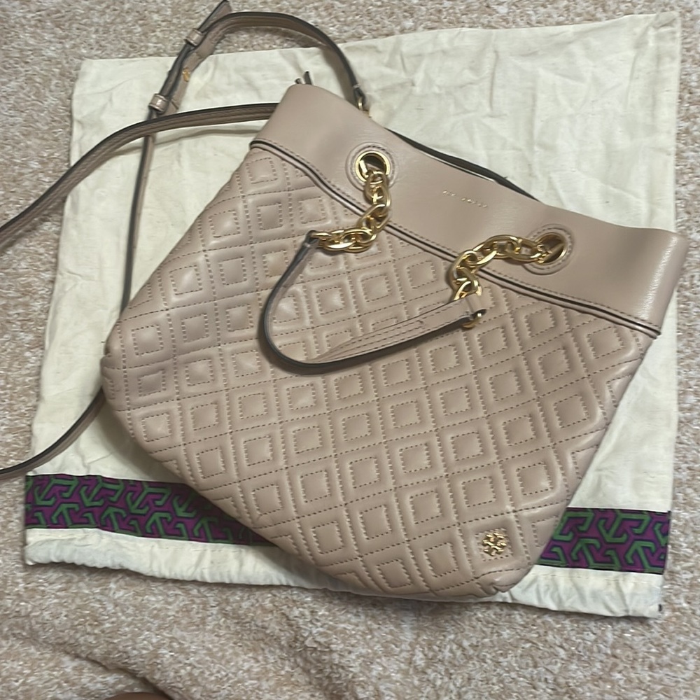 Tory Burch Fleming Small Tote